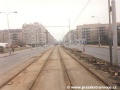 Taková rekonstrukce začíná odstraněním přidržovacích pryží, kolejnic a podkladních pryží z panelů | Vršovická ulice 16.3.1996