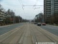 Před zastávkami Hadovka se tramvajová trať opět stočí patrným levým obloukem.