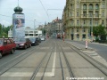 Původní podoba tramvajové tratě na Masarykově nábřeží v prostoru zastávek Jiráskovo náměstí tvořená velkoplošnými panely BKV | 3.6.2010