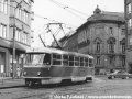 Bratislavský vůz T3 ev.č.271 na lince 4, čelní transparent s cílovými zastávkami byl pokus, který se trvale neujal. | 23.5.1965