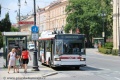 V zastávce Krajský úřad odbavuje cestující trolejbus Škoda 21Tr #390. | 4.6.2018