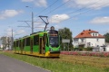 Obousměrný vůz Moderus Beta #916 přijíždí po nové tramvajové trati ke smyčce Wilczak. | 17.7.2022