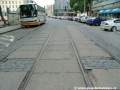 Pozůstatky zrušené tramvajové tratě v ulici Na Florenci. | 23.7.2005