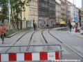 Odstraňování původní tramvajové tratě v ulici Na Slupi mezi zastávkami Albertov a Ostrčilovo náměstí před jeho rekonstrukcí. | 16.5.2007