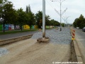 Navezený štěrk pro pokládku kolejí mezi Dvorci a Kublovem. | 29.7.2011