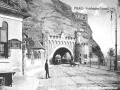 Čilý dopravní ruch ve Vyšehradském tunelu vládl od samého počátku... | nedatováno