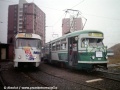 Ve smyčce Dubina se souprava tramvají T2 ev.č.627+660 na lince 17 setkala s dvojicí vozů T3 ev.č.769+785 na lince 14 | 14.2.1998
