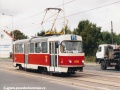 Vůz T3 ev.č.6752 vypravený na linku 15 klesá Bělohorskou ulicí k zastávce Říčanova. | 30.8.2003