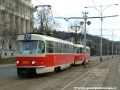 K zastávce Podolská vodárna míří souprava vozů T3 ev.č.6813+6814 vypravená na linku 17. | 15.3.2004