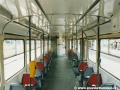 Interiér vozu T3M2-DVC ev.č.8009 v pohledu ke stanovišti řidiče. | 26.6.2003