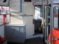 Zástěna stanoviště řidiče vozu T3M2-DVC ev.č.8009 ještě s tzv. malou kabinou vycházející z koncepce kabin vozů T3SUCS. | 18.10.1997