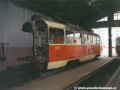 Původní vůz T3M ev.č.8012 těžce poškozený při nehodě na křižovatce Vinice odstavený ve vozovně Strašnice. | 7.10.1994