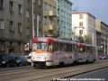 Souprava vozů T3M ev.č.8042+8091 s celovozovou reklamou na bezplatný deník 24 hodin vypravená na linku 24 míří ulicí V Olšinách k zastávce Kubánské náměstí. | 28.8.2007