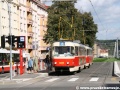Souprava vozů T3M ev.č.8065+8027 vypravená na linku 8 stanicuje v zastávce Zelená. | 14.9.2011