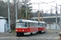 Hloubětínská souprava vozů T3M #8081+8073 na lince 10 manipuluje v areálu vozovny Motol. | 21.12.2006