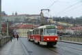 Souprava vozů T3R.P #8342+#8343 vypravená na linku 18 na Mánesově mostě. | 3.3.2004