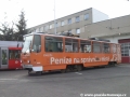 Vůz T6A5 ev.č.8700 obdržel v Ústředních dílnách čelní pražské spřáhlo. | 10.10.2013