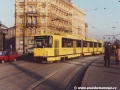 První zrušený vůz K8D5 ev.č.9006 ještě v plné kráse vypravený na linku 3 opouští zastávku Těšnov | 4.1.1994