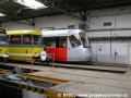 Prototyp tramvaje Škoda 14T ev.č.9111 v plzeňské vozovně tramvají - zadní čelo | 26.11.2005