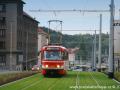 Po novostavbě tramvajové trati stoupá cvičná jízda 5524 od zastávky Podbaba k zastávce Zelená. | 30.8.2011