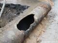 Oprava poškozeného potrubí vodovodního řadu v Ječné ulici. | 04.08.2020