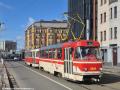 Souprava vozů T3 #5502 (ex T3 #6197) + T3SUCS #7189 u Ortenova náměstí. | 24.02.2026