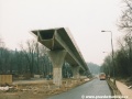 V lednu 2003 chyběly ke spojení hlubočepské estakády poslední dvě mostní pole. | 21.12.2002