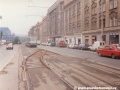 První využití povrchové výhybky Californien v Plzeňské ulici u zastávky Kavalírka.