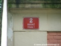 Číslo popisné 2 v Bubenči patří někdejší administrativní budově vozovny Královská Obora | 21.8.2004