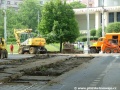 Likvidace původní konstrukce tramvajové tratě mezi křižovatkami Čechovo náměstí a Koh-i-noor tvořené velkoplošnými panely BKV. | 29.5.2012