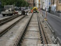 Díky zachovalosti původní betonové desky je trať v tomto úseku rekonstruována s jejím využitím. | 24.7.2011