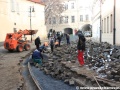 Probíhající zádlažba koleje v Letenské ulici. | 15.3.2013