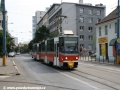 Souprava vozů T6A5 ev.č.7949+7950 s rokem vzniku 1993 míří do zastávky Vazovova. | 14.7.2011