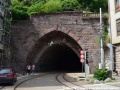 Portál tunelu na príjazde z centra zíva prázdnotou a stavbári a obyvatelia priľahlých budov sú určiten len a len radi. | 4.7.2012