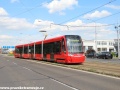 Dvojicí záběrů se zastavíme u jednosměrné tramvaje Škoda 29T ForCity Plus ev.č.7401. | 25.6.2015