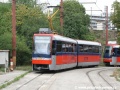 Z důvodu rekonstrukce tramvajové tratě byly linky z centra města zkráceny do obratiště ŽST Vinohrady, na snímku manipuluje vůz K2S ev.č.7115 (ex 7057), na lince 11 na vnější koleji, v níž jsou patrné pozůstatky po dávno zavržené snaze o změnu rozchodu bratislavských tratí na standard v podobě 1435 mm v podobě třetí kolejnice | 3.8.2007