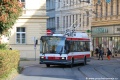 Trolejbus Škoda 21 Tr #3042 vypravený na linku 32 vyjel z Brandlovy ulice na Žerotínovo náměstí. Trolejbus byl vyřazen v prosinci 2024. | 1. 10. 2024