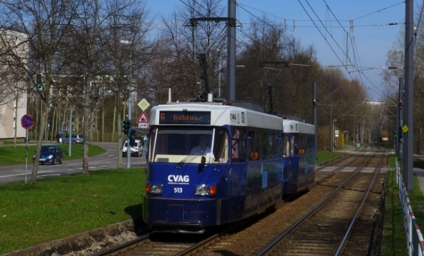 Souprava vozů T3D #513+514 přijíždí ke konečné Gablenz. | 31.3.2017