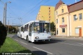 Trolejbus Škoda 15Tr11/7 ev.č.008 na objednané jízdě přijíždí Alešovou ulicí k Autobusovému nádraží v Jirkově. | 30.9.2017