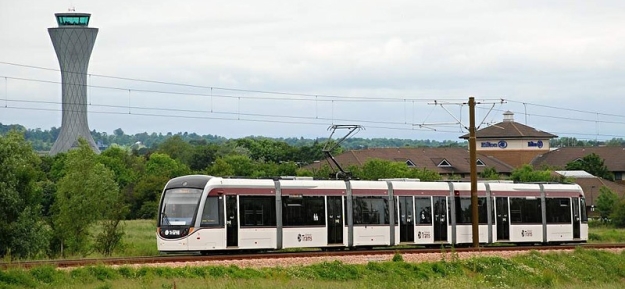 S „drobným“ zpožděním konečně v Edinburghu začaly jezdit tramvaje, což byl důvod, aby Štěpán Pavlíček první „skotský“ výlet roku 2014 přesunul až na červen a mohl se konečně i svézt. | 13.-15.6.2014