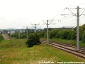 Ukázka rychlodráhy od vozovny do centra. Tady se jezdí kupodivu rychleji než třeba mezi poli okolo letiště - chybí tu pomalé oblouky. | 13.-15.6.2014