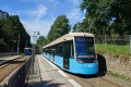 Bombardier/Alstom Flexity #502 v jedné z výstupních zastávek smyčky Komettorget. | 19. 7. 2024