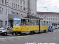 Tramvaj KT4D ev.č.609 na hlavním kalinigradském náměstí, kde je dokonce část trati rekonstuována | 17.8.2010