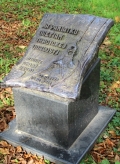 Pomník na památku obětí tramvajového neštěstí. | 18.10.2014