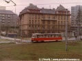 Slavnostně vyzdobený vůz T2 ev.č.8 ve smyčce v Jablonci nad Nisou | 23.4.1988