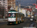 Od železničního nádraží klesá ulicí 1. máje souprava s vozem T3M ev.č.68 jako řízeným a čelním vozem T3M ev.č.71 s novou celovozovou reklamou, důvodem, proč si na soupravu počkat, až pojede zpátky. Ostatně městská linka 2 tu bude zpátky hned... | 18.3.2010