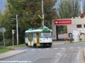 Křižovatkou mezi protisměrnými zastávkami Kubelíkova projíždí vůz T3R.PLF ev.č.48. | 6.10.2012