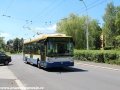 Poblíž zastávky Škola projíždí trolejbus Škoda 24Tr Citelis 1A ev.č.57. | 13.-14.6.2014