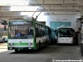 Trolejbus Škoda 14TrM ev.č.47 ve společnosti autobusu SOR B 10.5 ev.č.33 z roku 2002. | 13.-14.6.2014