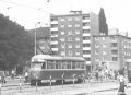 O prázdninách roku 1984 byla linka 1 plně obsazena vozy T1, což dokumentuje snímek vozu ev.č.104 před hlavním nádražím | červenec 1984